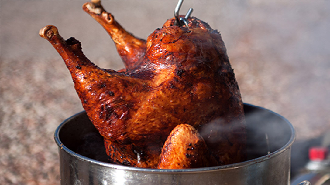 knowing how to deep fry a turkey can save you from a trip to the ER this Thanksgiving.