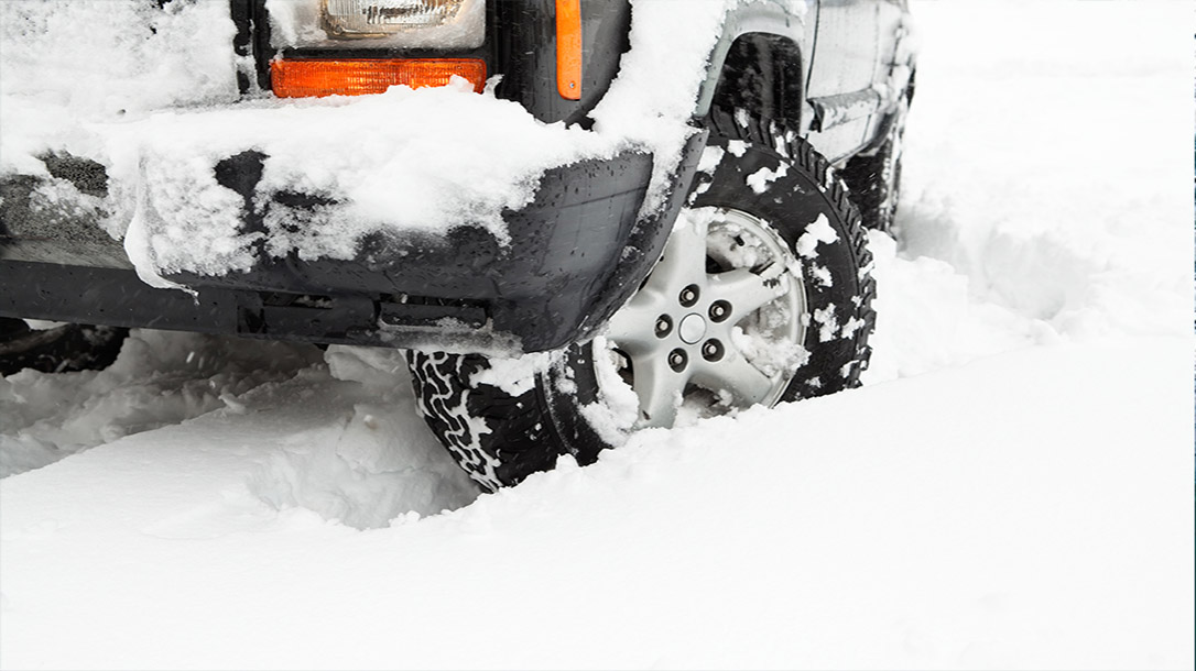 Learn how to build a complete winter vehicle survival kit for when disaster strikes.